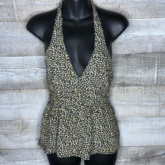 American Eagle Outfitters Tops - American Eagle floral v neck halter summer tank top